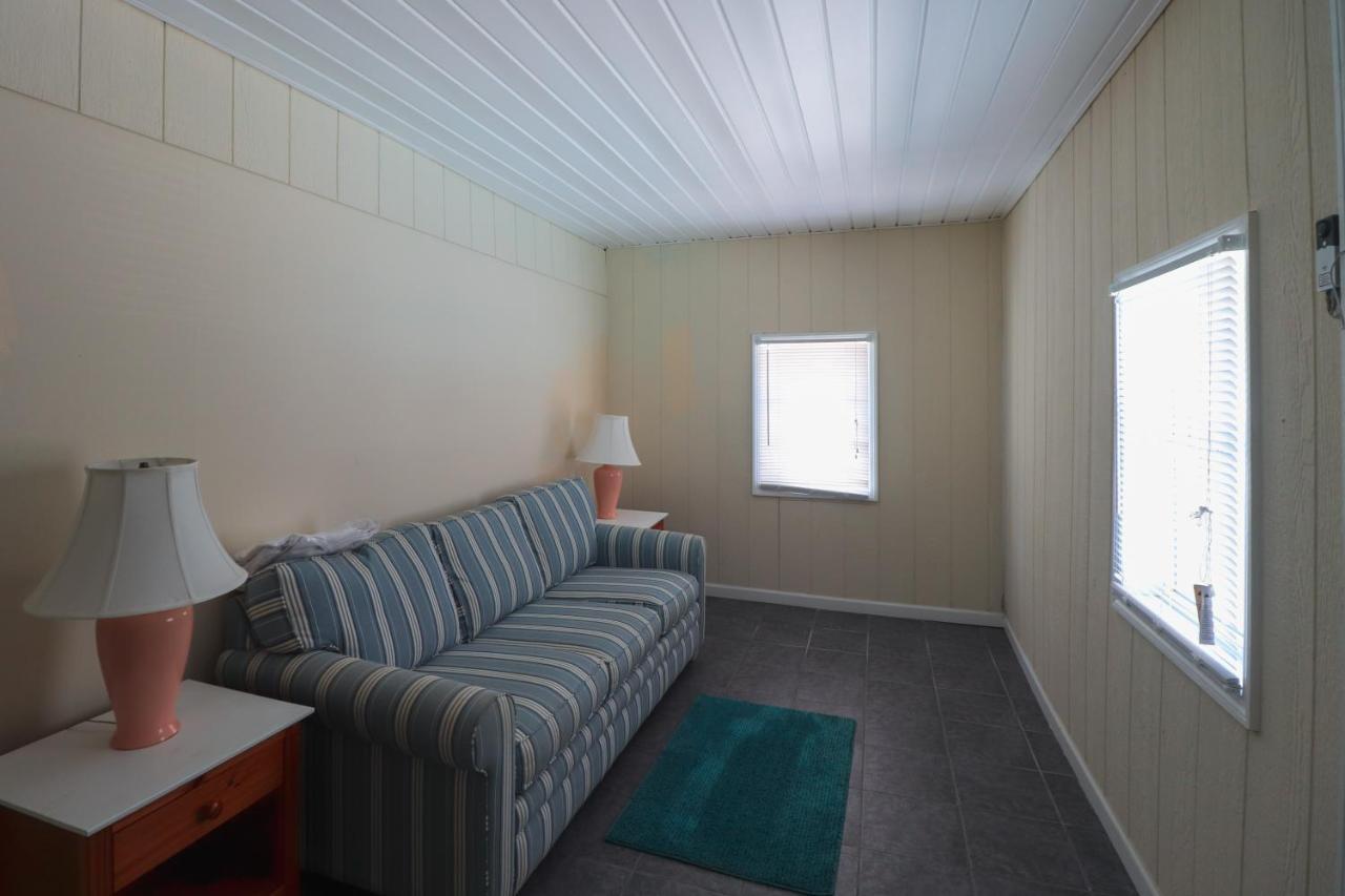 Loris Landing Cottage Myrtle Beach Bagian luar foto