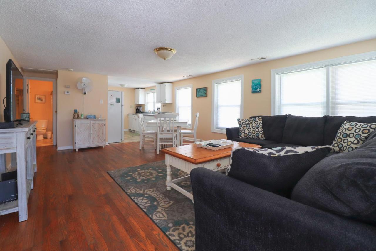 Loris Landing Cottage Myrtle Beach Bagian luar foto